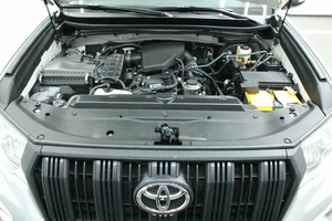 Внедорожник Toyota Land Cruiser Prado 2021 года, 5595000 рублей, Красноярск