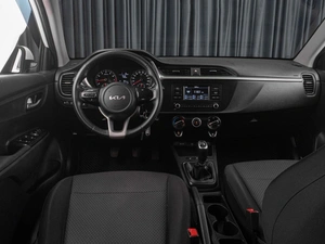 Седан Kia Rio 2022 года, 1349000 рублей, Тюмень