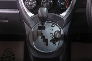 Хетчбэк Toyota Ractis 2015 года, 999000 рублей, Томск