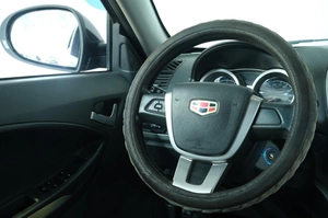 Внедорожник Geely Emgrand X7 2015 года, 619000 рублей, Омск