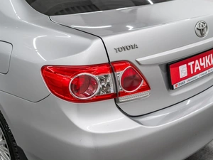Седан Toyota Corolla 2012 года, 1250000 рублей, Красноярск