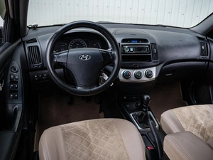 Седан Hyundai Elantra 2010 года, 725000 рублей, Краснодар
