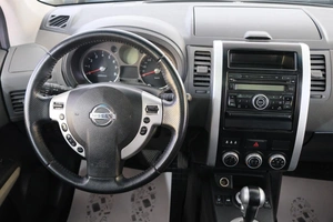 Внедорожник Nissan X-Trail 2007 года, 1099000 рублей, Омск