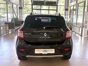 Хэтчбек Renault Sandero 2014 года, 940000 рублей, Орёл