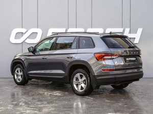Внедорожник Skoda Kodiaq 2021 года, 2650000 рублей, Краснодар