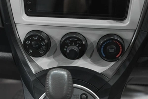 Хетчбэк Toyota Ractis 2012 года, 989000 рублей, Новокузнецк