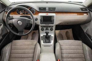 Седан Volkswagen Passat 2007 года, 739000 рублей, Барнаул