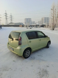 Хетчбэк Toyota Passo 2004 года, 355000 рублей, Красноярск