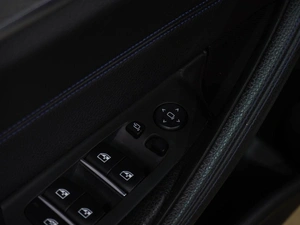 Седан BMW 5 серия 2018 года, 3449000 рублей, Воронеж