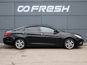 Седан Hyundai Sonata 2012 года, 1125000 рублей, Краснодар