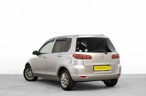 Хетчбэк Mazda Demio 2002 года, 299000 рублей, Барнаул
