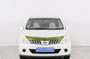 Седан Nissan Tiida Latio 2010 года, 649000 рублей, Красноярск