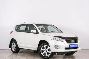 Внедорожник Toyota RAV4 2011 года, 1449000 рублей, Красноярск