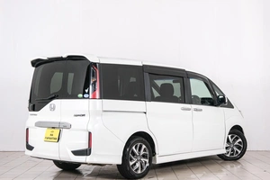 Минивэн Honda Stepwgn Spada 2015 года, 2049000 рублей, Красноярск