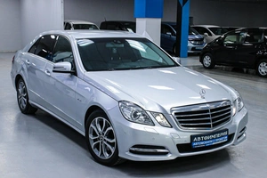 Седан Mercedes-benz E-класс 2012 года, 1998000 рублей, Солонцы