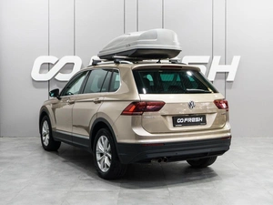 Внедорожник Volkswagen Tiguan 2020 года, 2800000 рублей, Тюмень