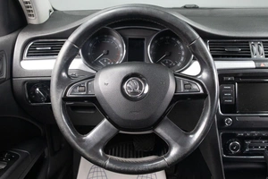 Лифтбек Skoda Superb 2013 года, 949000 рублей, Оренбург