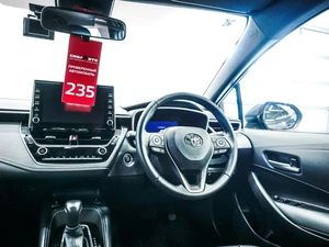 Хетчбэк Toyota Corolla 2021 года, 2050000 рублей, Красноярск