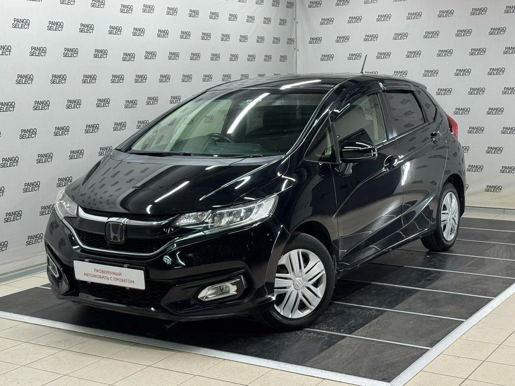 Хетчбэк Honda Fit 2018 года, 1130000 рублей, Красноярск