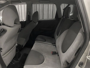 Хетчбэк Honda Fit 2004 года, 350000 рублей, Красноярск