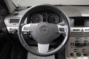 Хетчбэк Opel Astra 2008 года, 469000 рублей, Оренбург