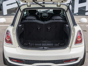Хетчбэк MINI Cooper S 2010 года, 1060000 рублей, Краснодар