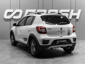 Хетчбэк Renault Sandero Stepway 2018 года, 1024558 рублей, Тюмень