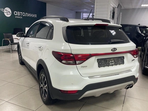 Хетчбэк Kia Rio X-Line 2018 года, 1129000 рублей, Ачинск