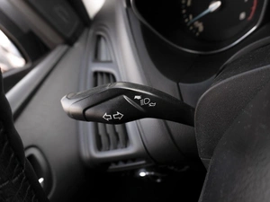 Седан Ford Focus 2012 года, 799000 рублей, Саратов