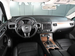 Внедорожник Volkswagen Touareg 2015 года, 3319000 рублей, Ростов-на-Дону