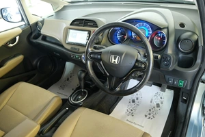Универсал Honda Fit Shuttle 2012 года, 1019000 рублей, Омск