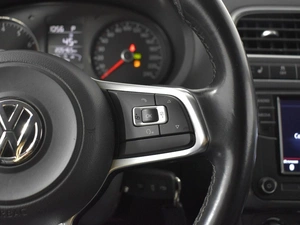 Седан Volkswagen Polo 2019 года, 1027100 рублей, Казань