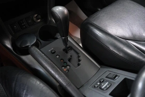 Внедорожник Toyota RAV4 2012 года, 1529000 рублей, Омск