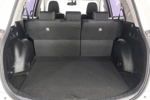 Внедорожник Toyota RAV4 2017 года, 3189000 рублей, Красноярск