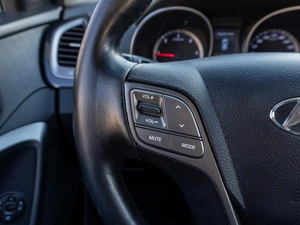 Внедорожник Hyundai Santa Fe 2014 года, 1729000 рублей, Саратов