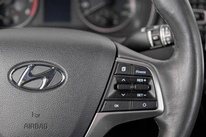 Седан Hyundai Solaris 2021 года, 1719000 рублей, Кемерово