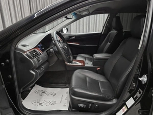Седан Toyota Camry 2013 года, 1529000 рублей, Красноярск