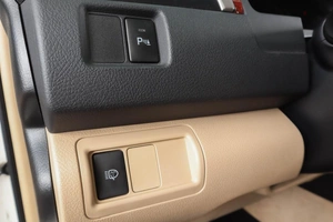 Седан Toyota Camry 2012 года, 1999000 рублей, Пермь