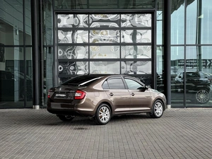 Лифтбек Skoda Rapid 2019 года, 999999 рублей, Уфа