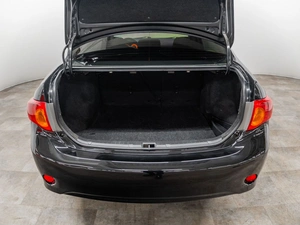 Седан Toyota Corolla 2008 года, 910000 рублей, Красноярск
