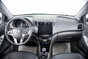 Хетчбэк Hyundai Solaris 2012 года, 899000 рублей, Пермь