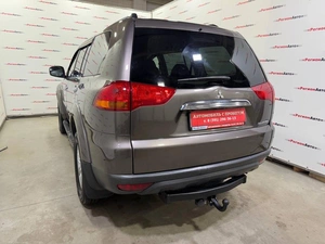 Внедорожник Mitsubishi Pajero 2011 года, 1440000 рублей, Красноярск
