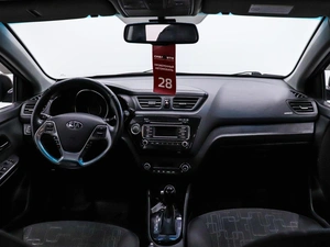 Седан Kia Rio 2016 года, 1070000 рублей, Красноярск
