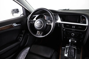 Седан Audi A4 2015 года, 1619000 рублей, Пермь