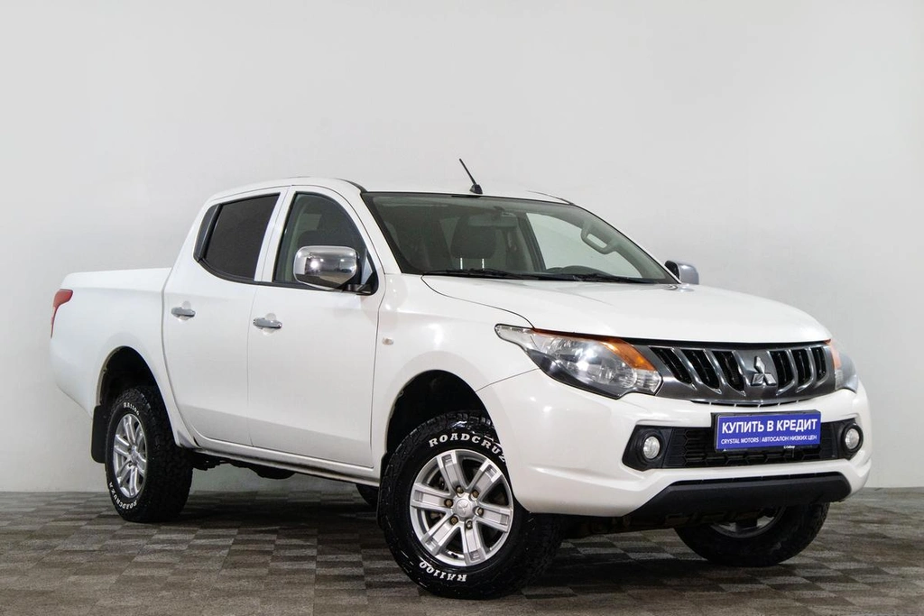Пикап Mitsubishi L200 2017 года, 2459000 рублей, Сургут