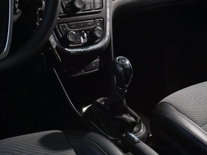 Внедорожник Opel Mokka 2013 года, 855111 рублей, Тверь