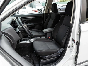 Внедорожник Mitsubishi Outlander 2021 года, 2370000 рублей, Краснодар