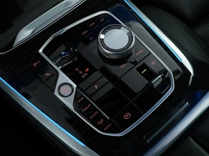 Внедорожник BMW X7 2024 года, 12999033 рублей, Москва