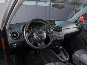 Хетчбэк Audi A1 2010 года, 899000 рублей, Сургут