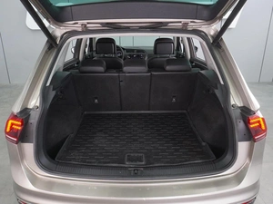 Внедорожник Volkswagen Tiguan 2017 года, 1774000 рублей, Воронеж
